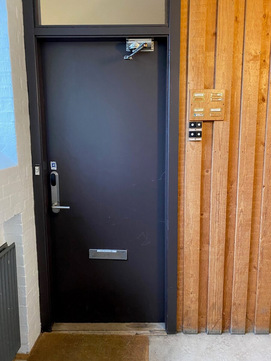 fælles dør.jpg